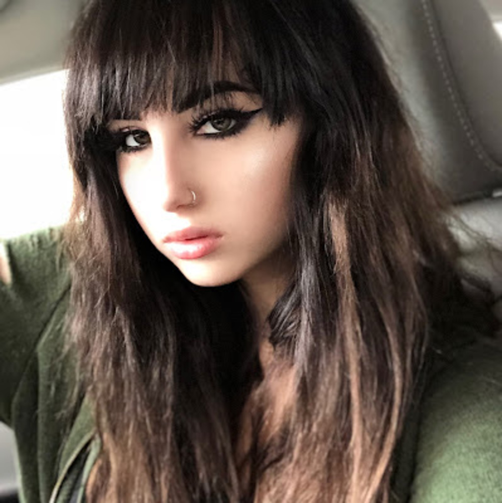 Meet your Posher, Zoe